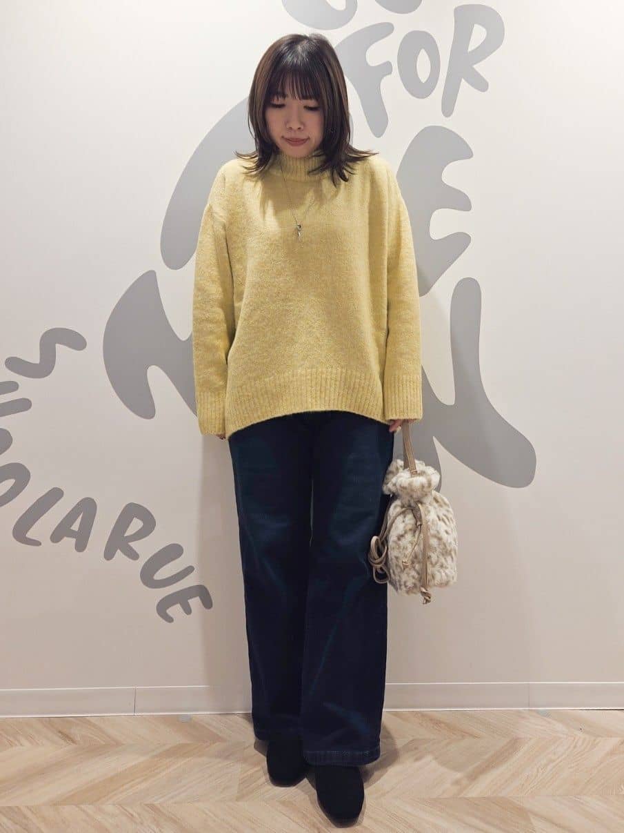 TSUCHIYAさんの「SHOO･LA･RUE｜【洗濯機可/撥水】フェイクファーフード ロングダウン」を使ったコーディネート