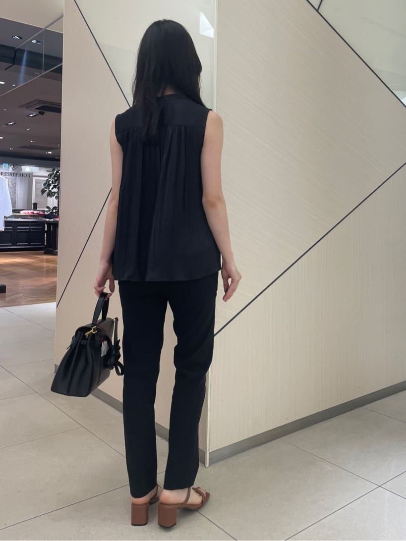 Karinさんの「DRESSTERIOR｜」を使ったコーディネート
