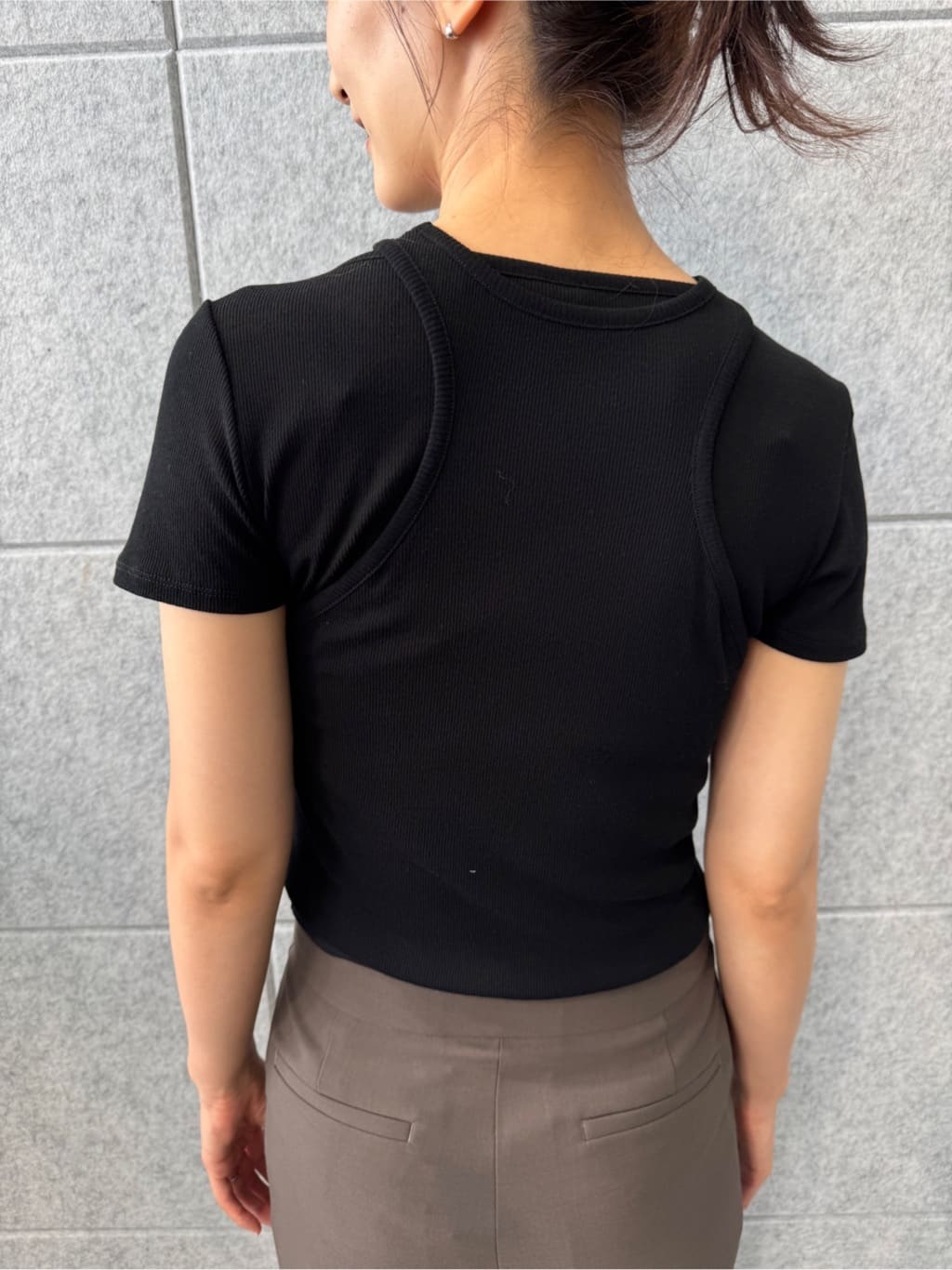 uchi__yamaさんの「CODE A｜line zip trousers」を使ったコーディネート