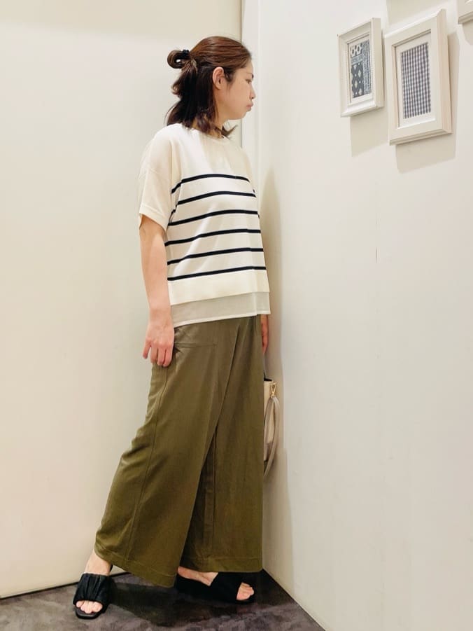 c_h_i_k_aさんの「grove｜【接触冷感】見た目はきちんと、着心地はらくちん クロップドベイカーパンツ」を使ったコーディネート