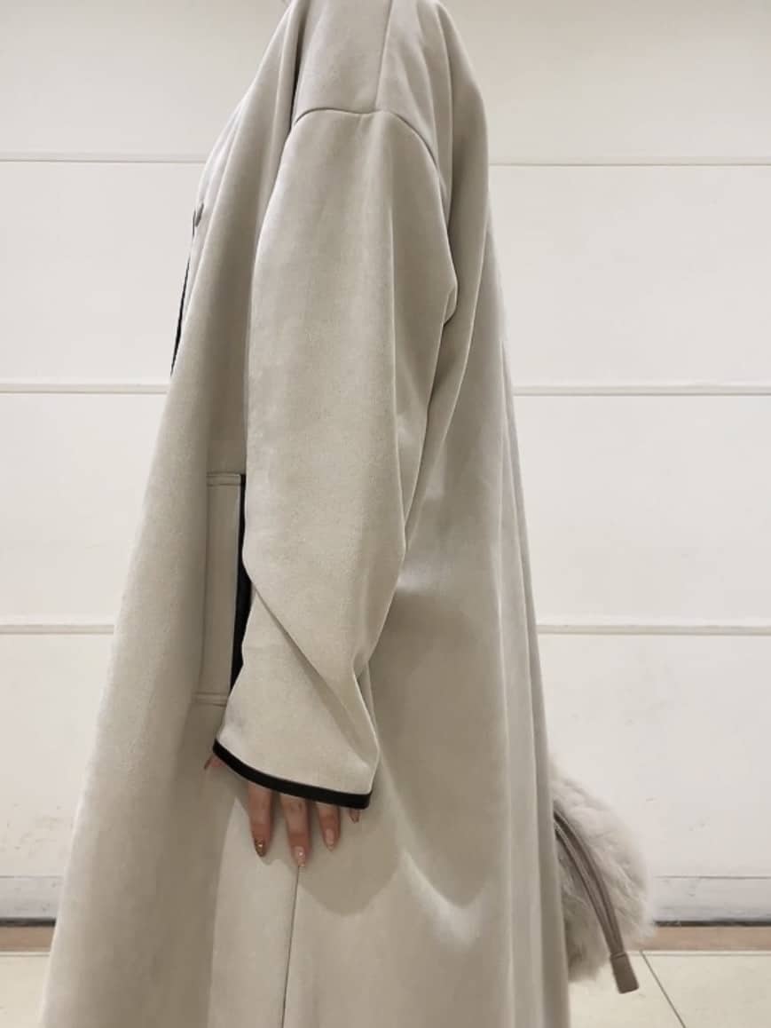 watanabeさんの「UNTITLED｜【アンサンブル可/洗える】シルクウールカシミヤ ドルマンスリーブニット」を使ったコーディネート