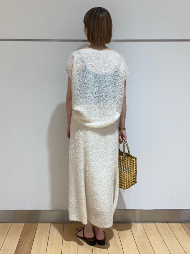 あやさんの「UNTITLED｜【セットアップ可/洗える】フェザーフレンチスリーブブラウス」を使ったコーディネート