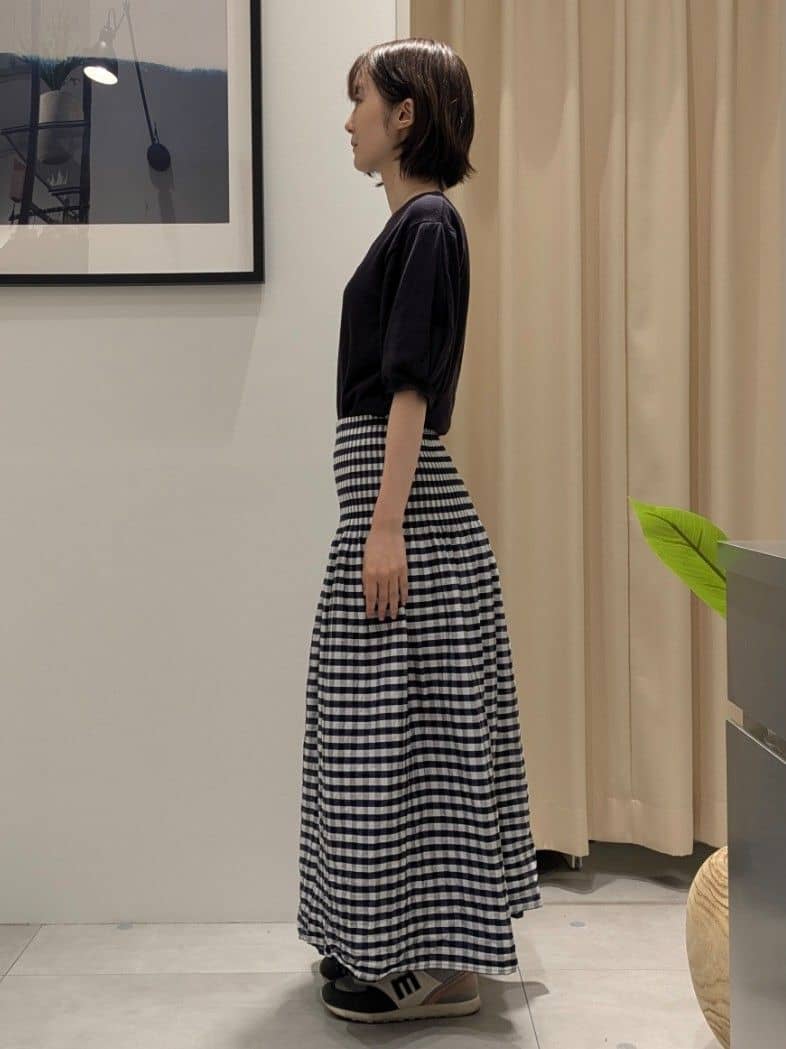 なめさんの「THE SHOP TK｜つば広雑材ハット」を使ったコーディネート