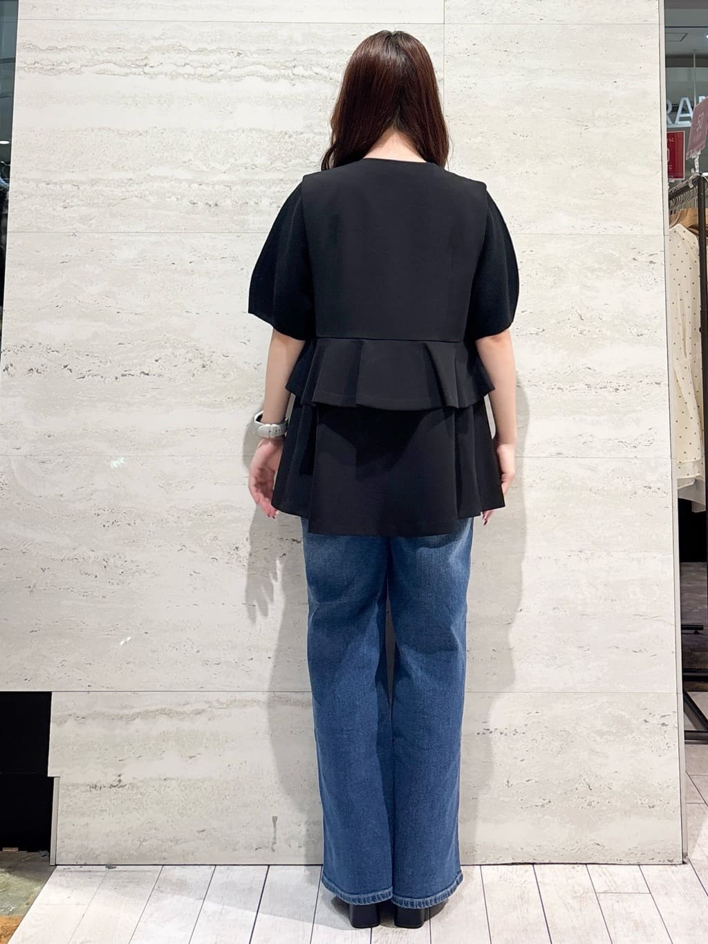 かほさんの「OPAQUE.CLIP｜ベーシックショートブーツ【THEシリーズ／抗菌防臭加工】」を使ったコーディネート