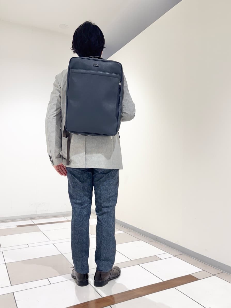 及川さんの「TAKEO KIKUCHI｜【抗菌防臭】COOL DOTS（R）ドビープリント ジャケット」を使ったコーディネート