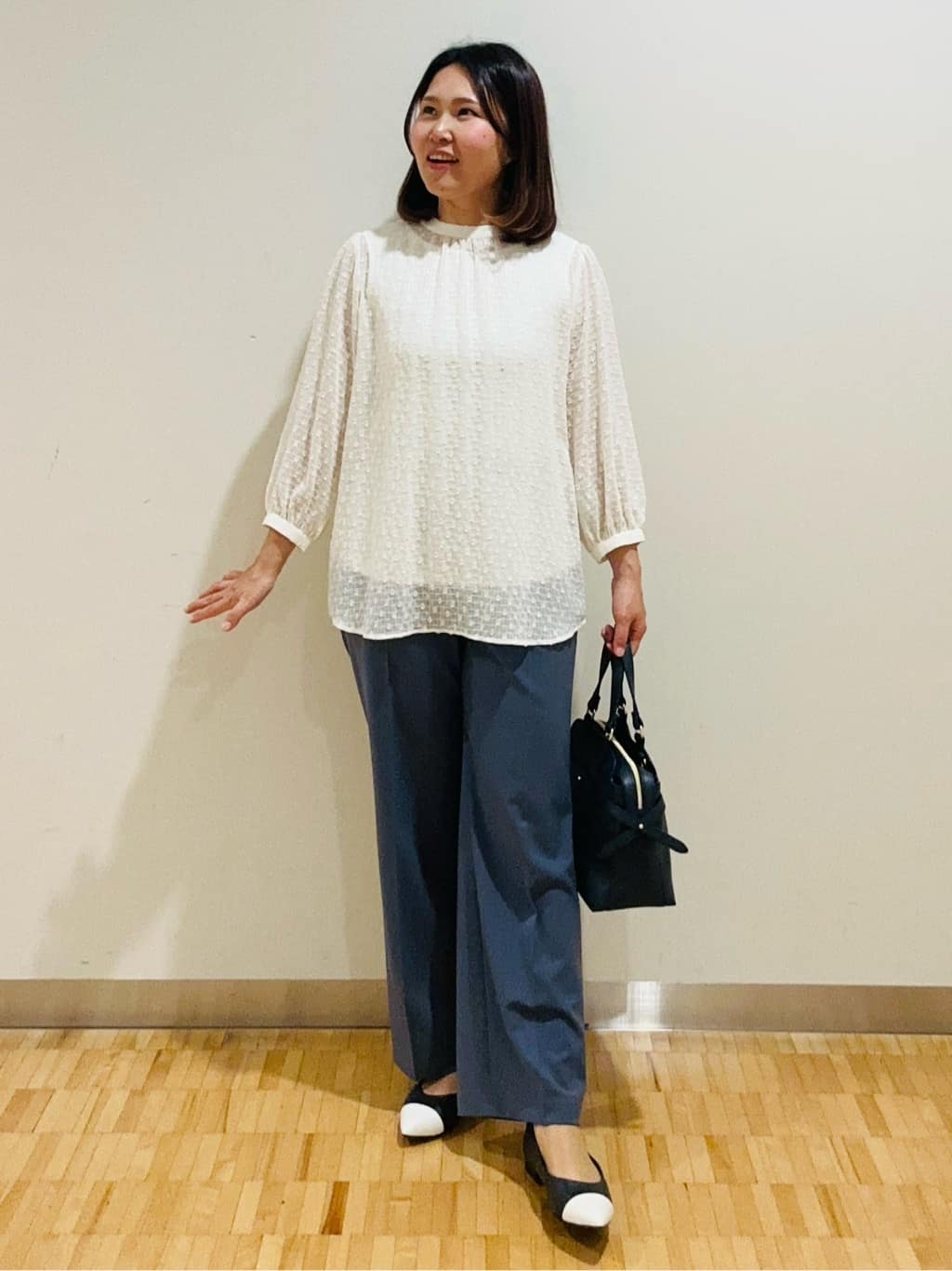 haseさんの「Reflect｜◆【手洗い可】ロングシルエットブラウス」を使ったコーディネート
