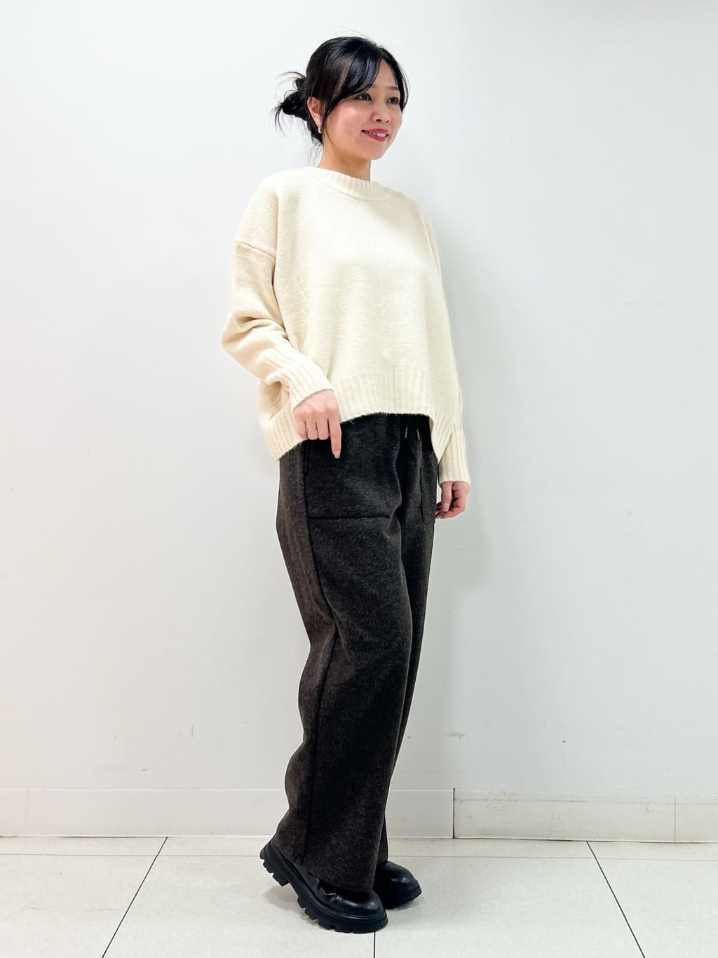 Kaiさんの「Dessin｜【洗える】クルーネックワイドニット」を使ったコーディネート