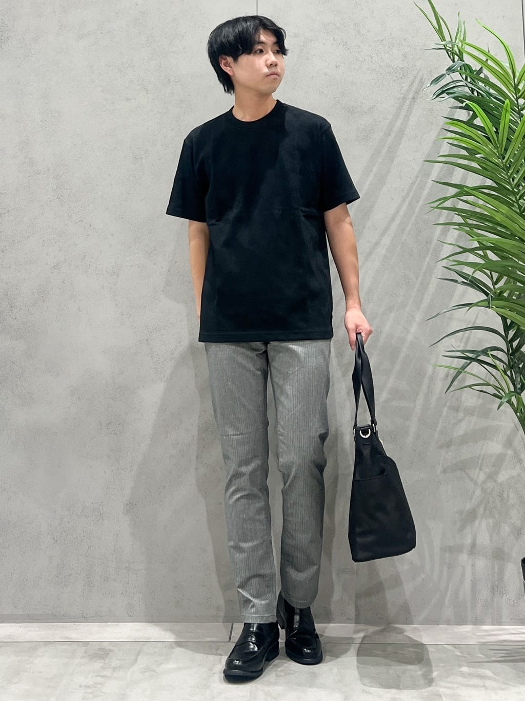 SHI-MAさんの「THE SHOP TK｜パターンジャカード半袖Tシャツ【洗濯機OK】」を使ったコーディネート