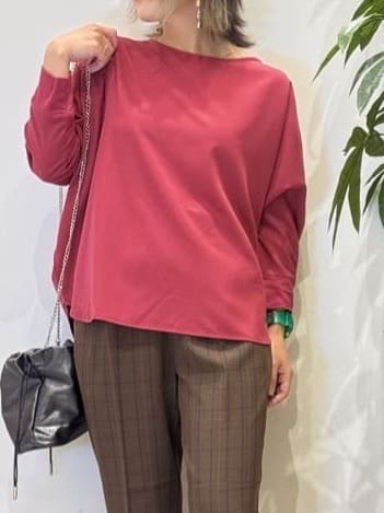 misakiさんの「SHOO･LA･RUE｜【高レビュー/洗濯後しわになりにくい】1枚でサマ見え 8分袖ドルマンブラウス」を使ったコーディネート