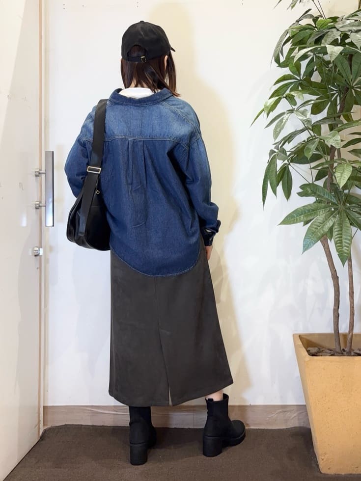 宗形さんの「SHOO･LA･RUE｜【S-LL】美しく見せる ボートネックロンT」を使ったコーディネート