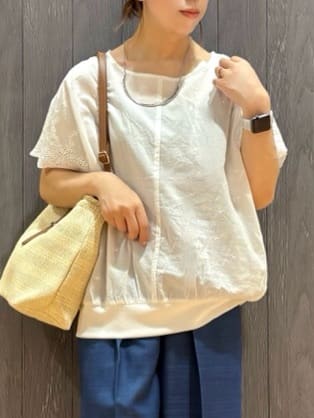 meiさんの「SHOO･LA･RUE｜スカラップ刺繍レースが目を惹く ドルマントップス」を使ったコーディネート