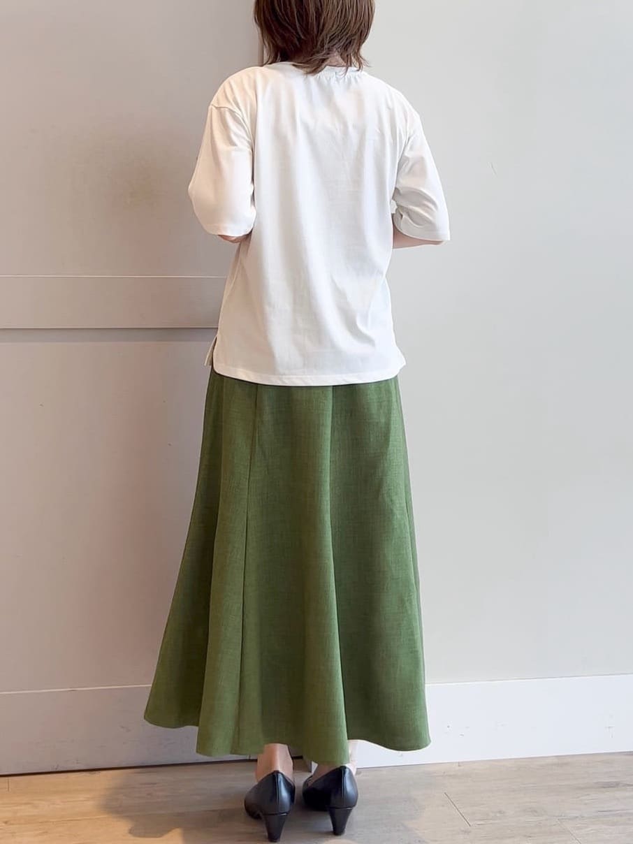 yamakoさんの「grove｜ドットで華やぐ　軽やかマーメイドスカート」を使ったコーディネート