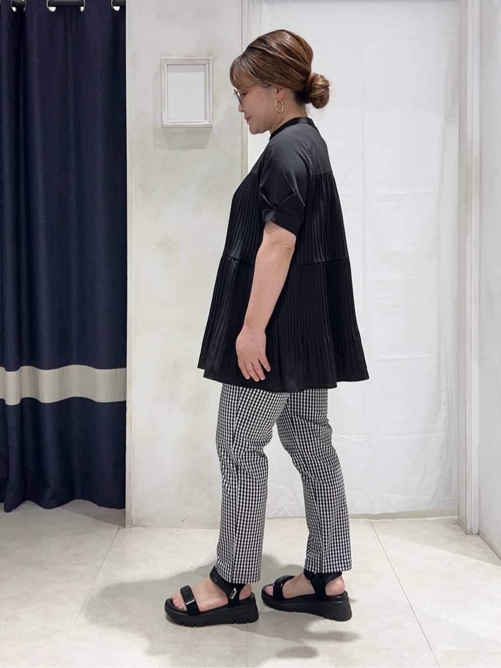 kokoさんの「grove｜【体型カバー】ラフに着たい　ティアードプリーツブラウス」を使ったコーディネート