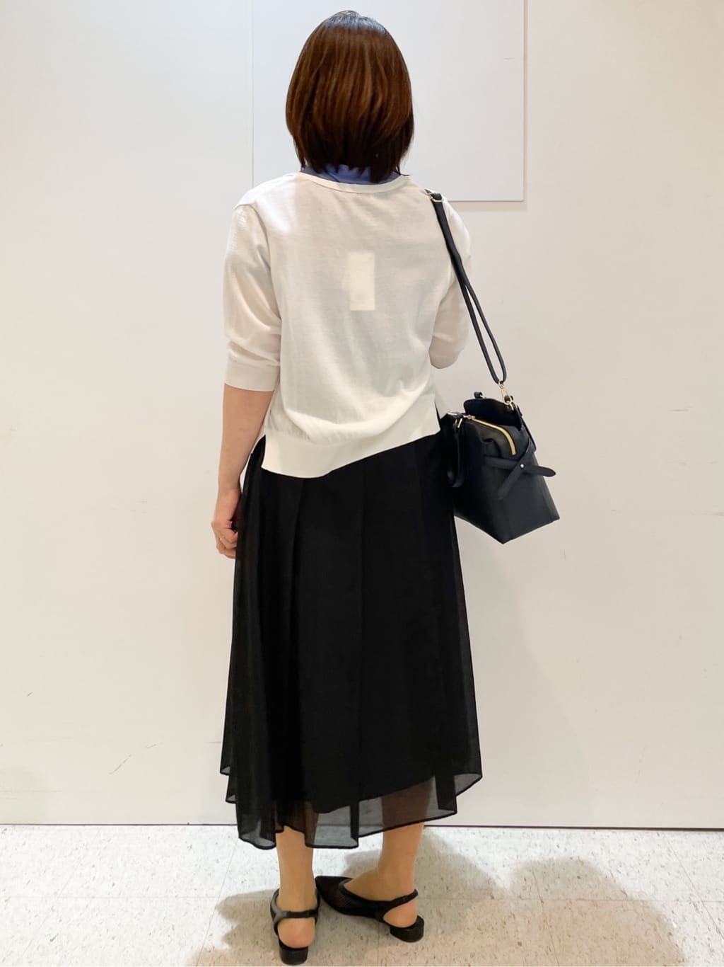めいさんの「Reflect｜【マシンウォッシュ可／セットアップ可】シアーボックスタックプリーツスカート」を使ったコーディネート