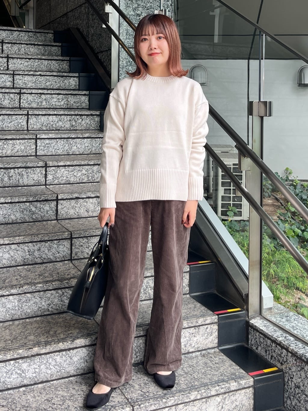 HANNAさんの「OPAQUE.CLIP｜コーデュロイワイドパンツ【洗濯機OK】」を使ったコーディネート