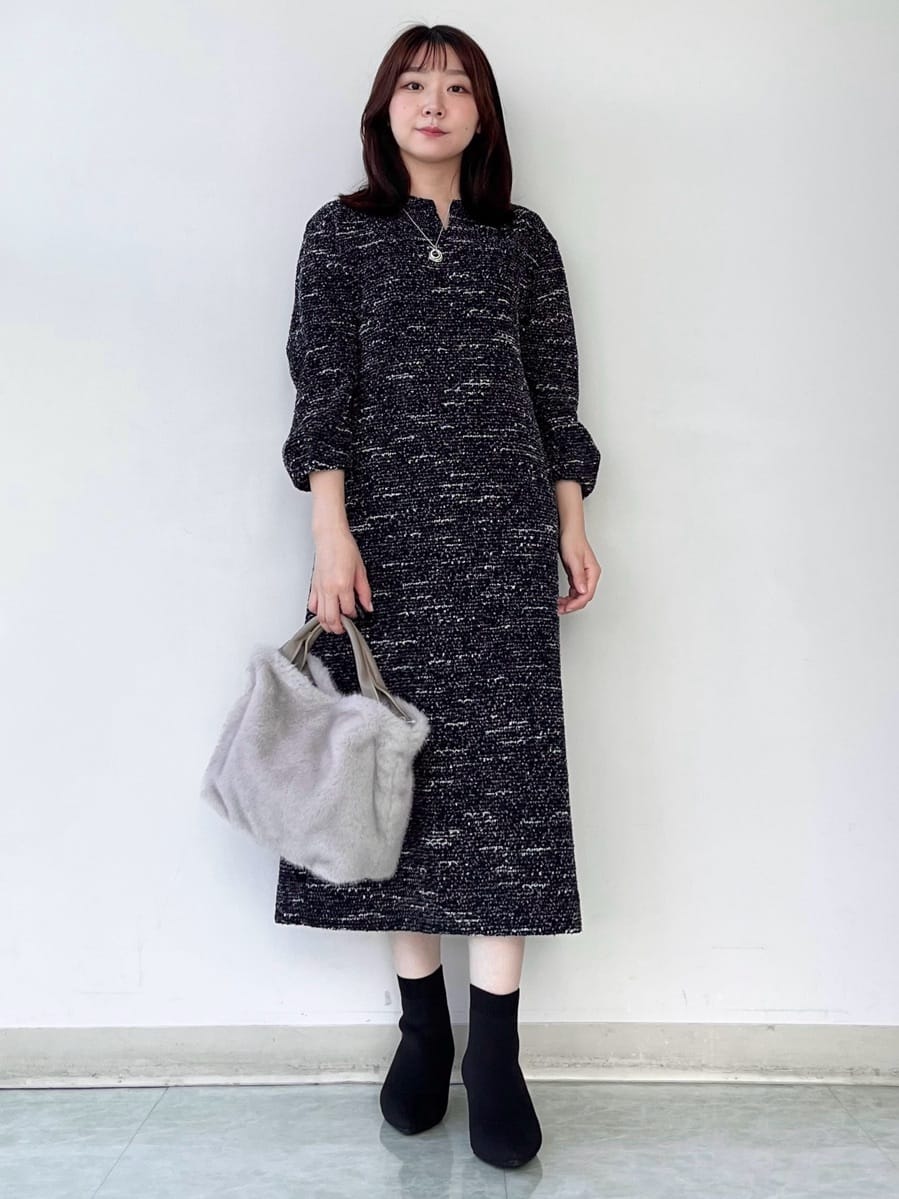 KAHOさんの「UNTITLED｜【洗える/ストレッチ】ツイードジャージワンピース」を使ったコーディネート