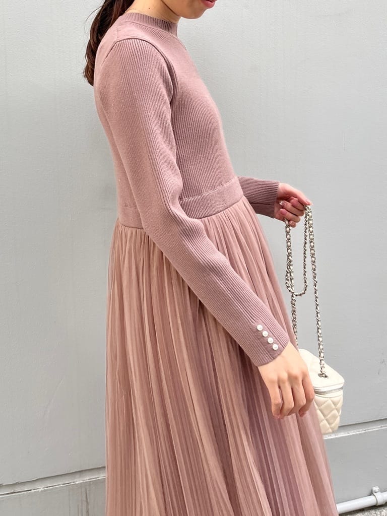 はばさんの「Couture brooch｜【S-LL/キラキラリブニット】チュールドッキング ワンピース」を使ったコーディネート
