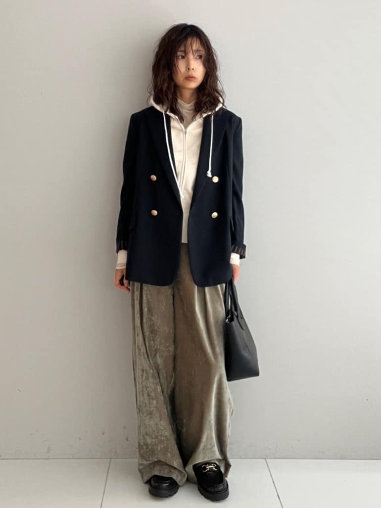 misaさんの「DRESSTERIOR｜デキシー吊裏毛ジップアップパーカ」を使ったコーディネート