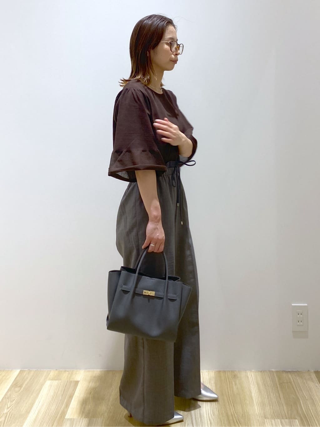えりさんの「OPAQUE.CLIP｜《5色展開》シアーフレアスリーブニット【洗濯機洗い可】」を使ったコーディネート