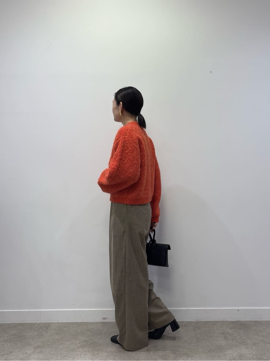 ayanoさんの「INDIVI｜センタータックメランジワイドパンツ」を使ったコーディネート