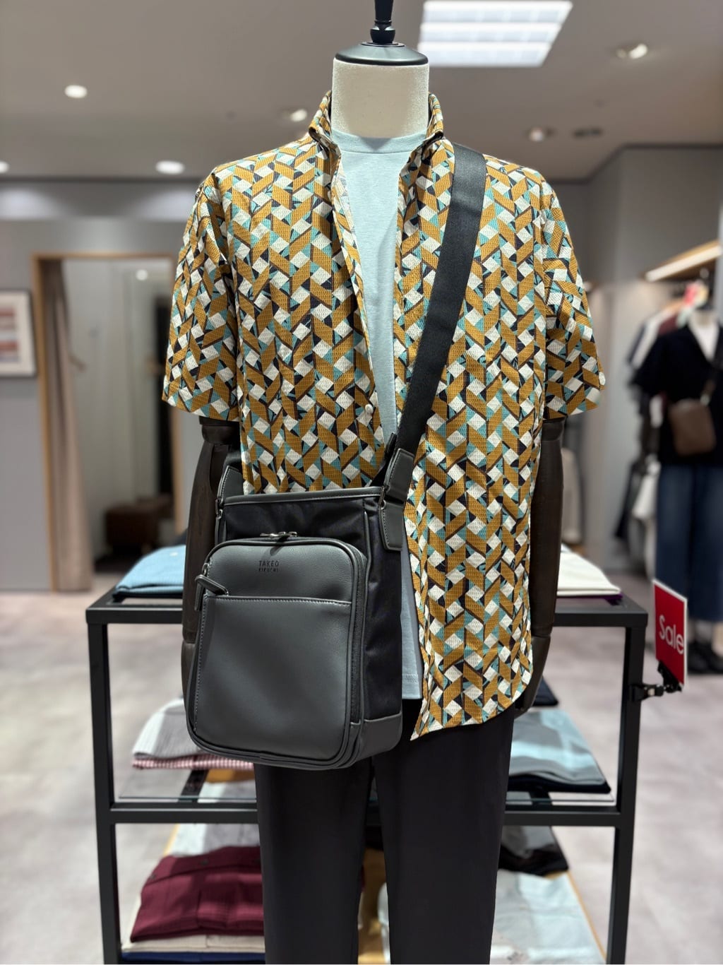 オギさんの「TAKEO KIKUCHI｜」を使ったコーディネート