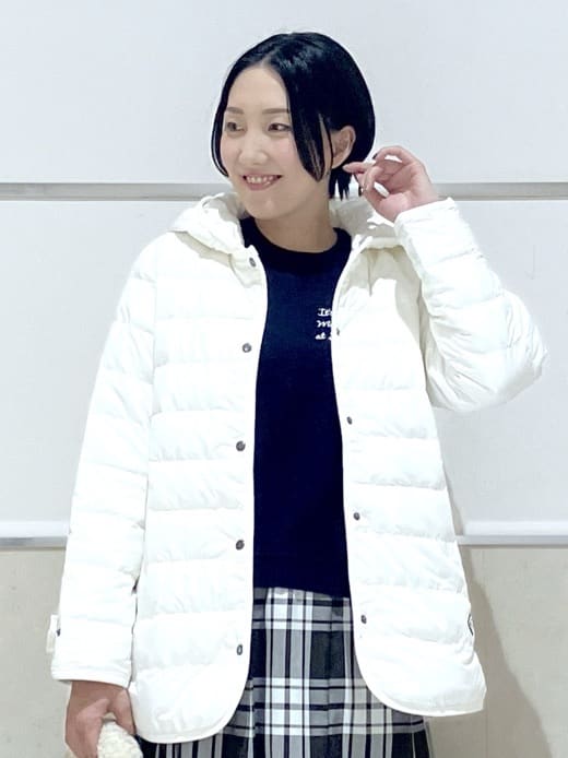 eriko さんの「Dessin｜【撥水・2WAY】ミュラーダウンコートミドル丈」を使ったコーディネート