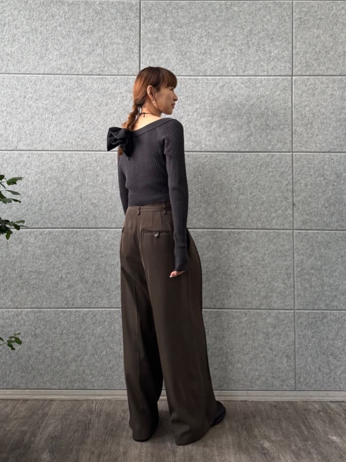 designer yukaさんの「CODE A｜short cardigan」を使ったコーディネート
