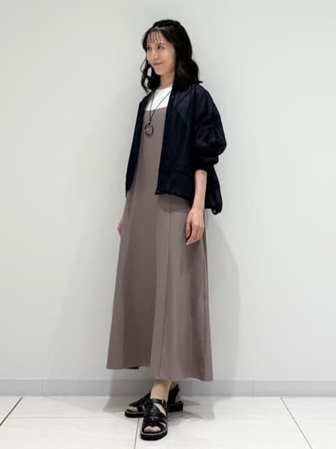 kayoさんの「INDIVI｜【UVケア】エアリージョーゼット キャミワンピース」を使ったコーディネート