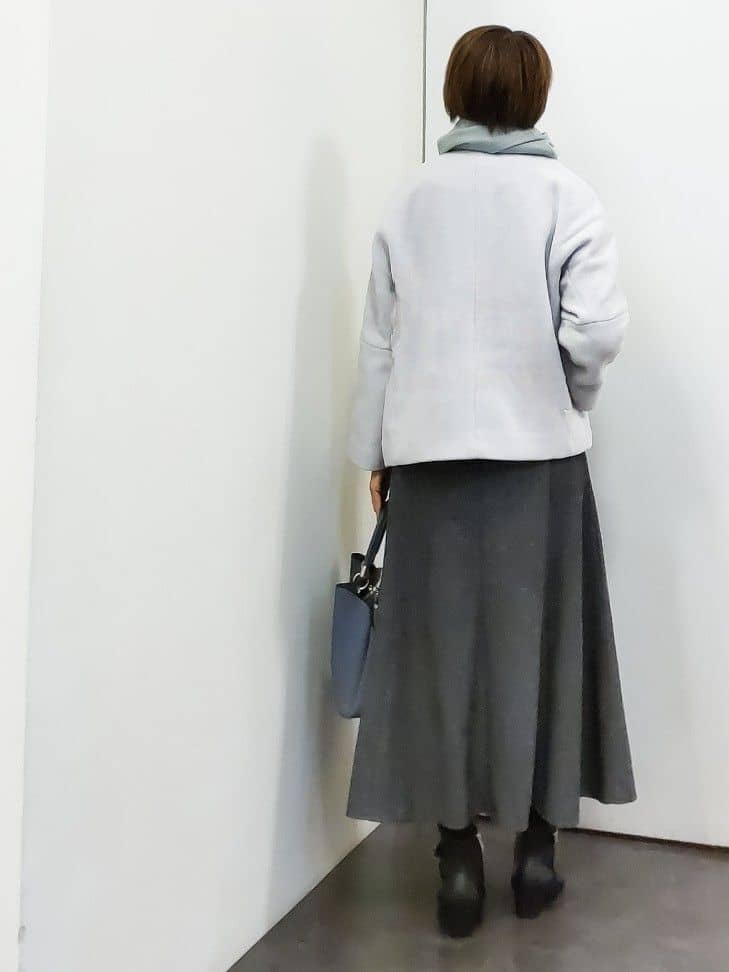 やまちゃんさんの「grove｜【ウール混】軽やかに羽織れるショートコート」を使ったコーディネート