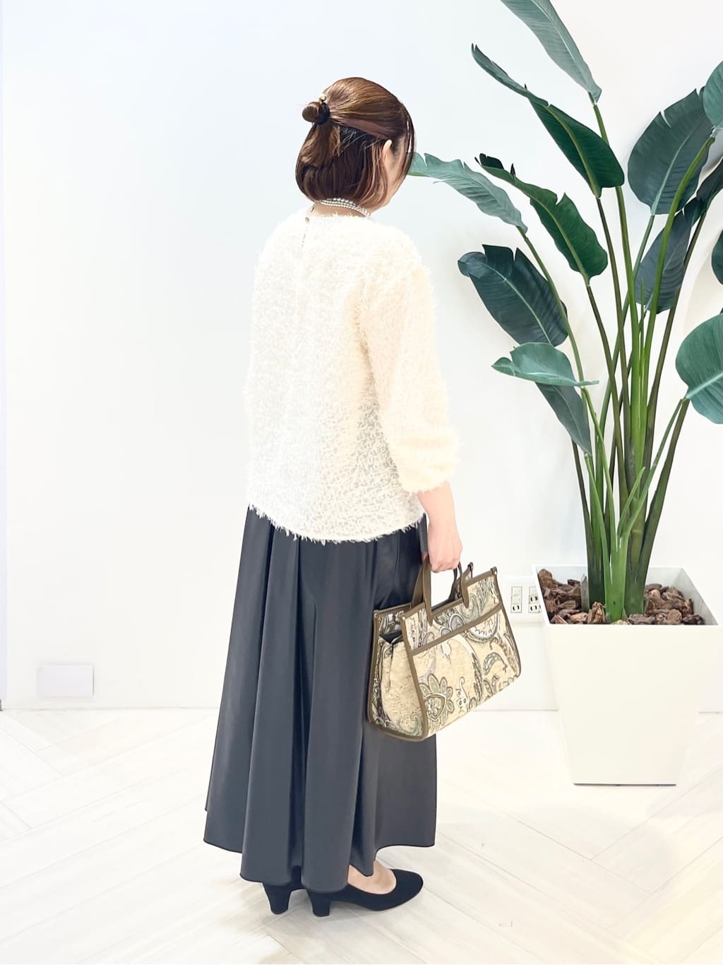 Tomoさんの「UNTITLED｜レザー調ギャザースカート」を使ったコーディネート