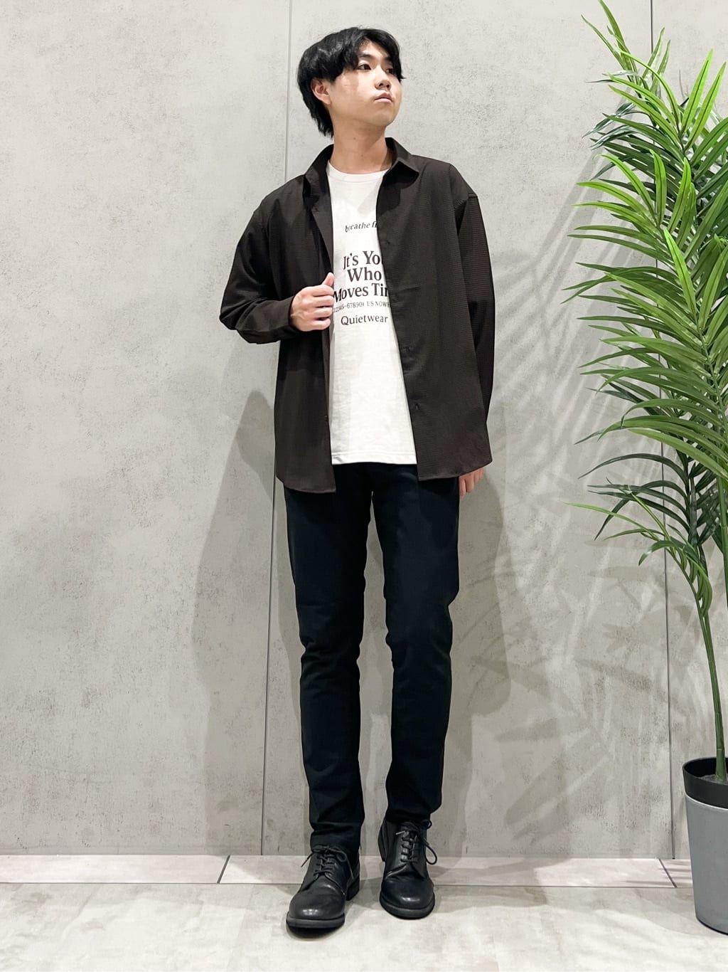 SHI-MAさんの「THE SHOP TK｜裏配色5分袖プルオーバー」を使ったコーディネート