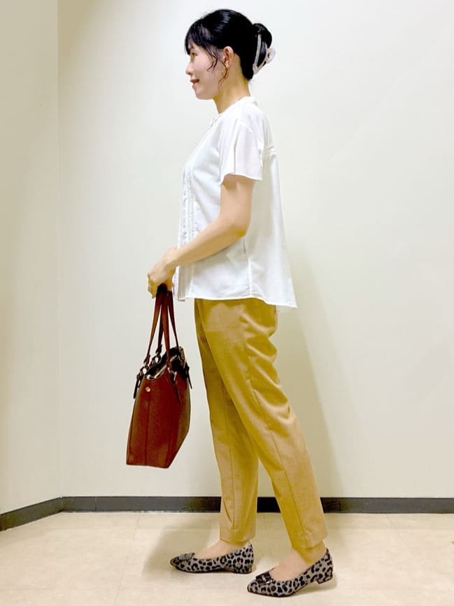  beni_gingerさんの「Reflect｜【マシンウォッシュ可／ウエストゴム仕様】キレイめリラクシーパンツ」を使ったコーディネート