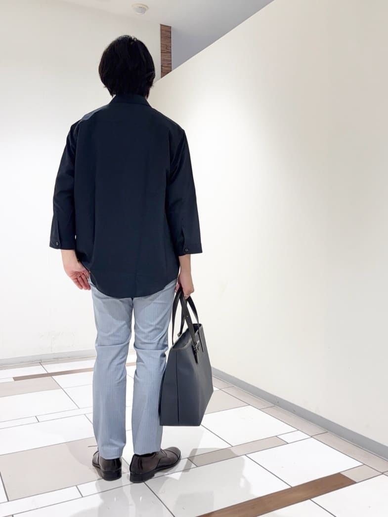 及川さんの「TAKEO KIKUCHI｜【COOL CITY WEAR】DotAir（R）サッカー シャツ」を使ったコーディネート