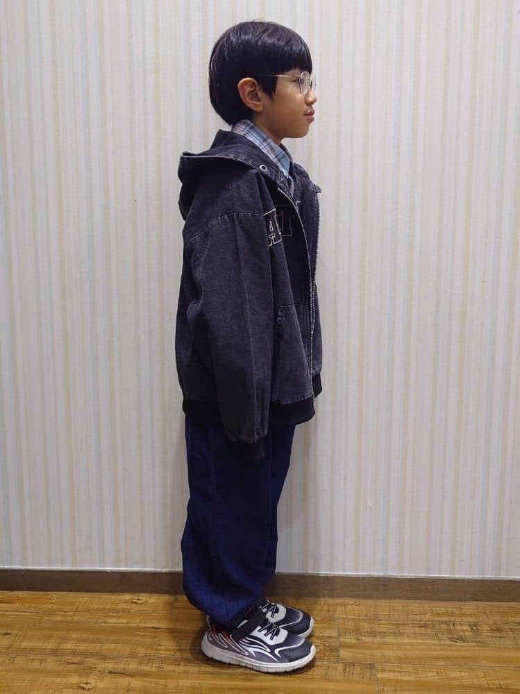 Yuiさんの「SHOO･LA･RUE｜【100-150cm】チェックオーバーシャツ」を使ったコーディネート