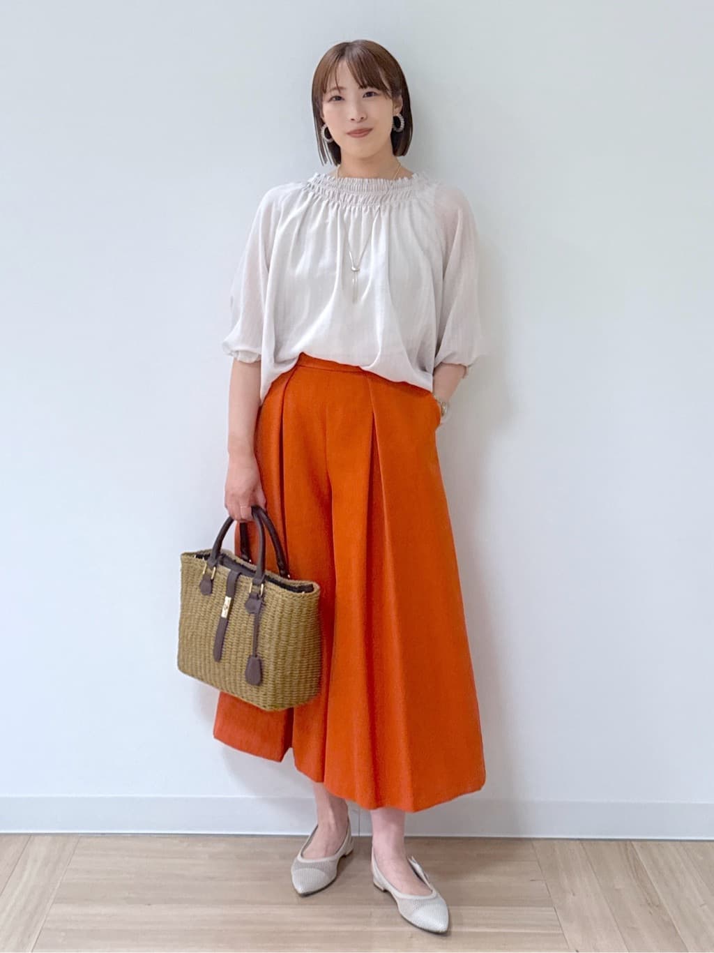 amiさんの「Reflect｜◆【洗える】タックスカート風ワイドパンツ」を使ったコーディネート