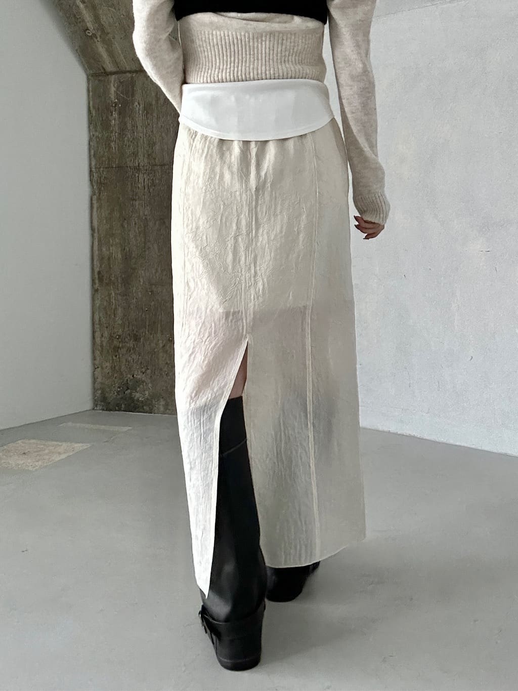 harunaさんの「CODE A｜M cloudy puff cardigan」を使ったコーディネート