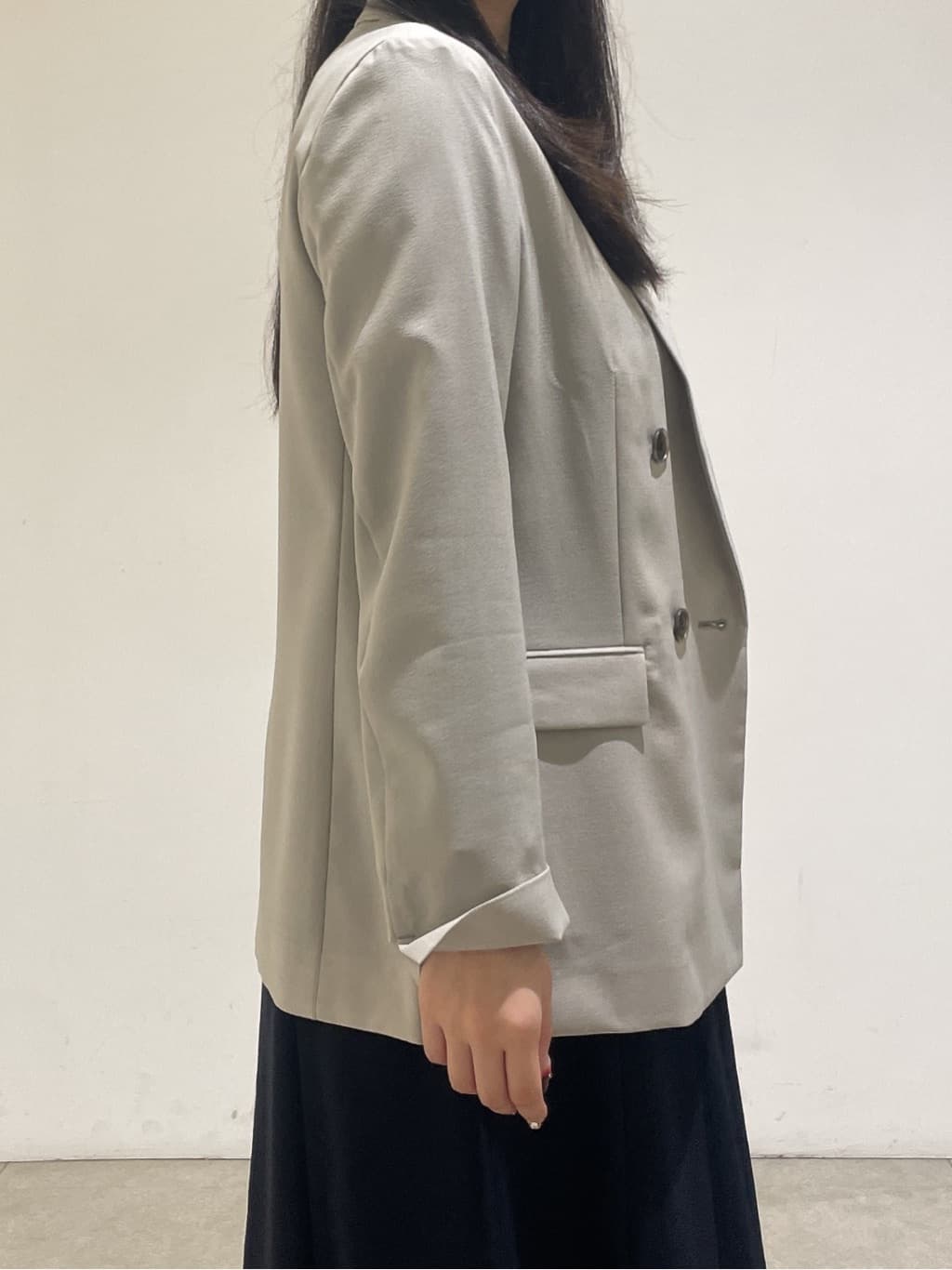 emikaさんの「INDIVI｜【UVケア】ライトダブルジャケット」を使ったコーディネート