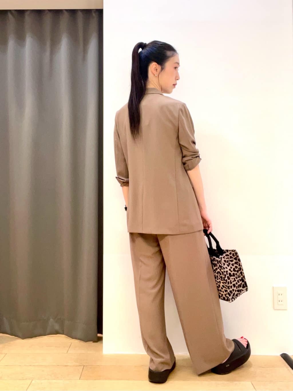 yukoさんの「INDIVI｜【軽く羽織れる！】ダブルジャケット」を使ったコーディネート