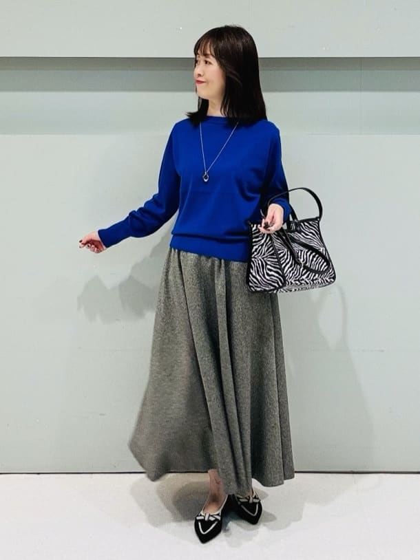 makiさんの「UNTITLED｜【アンサンブル可/洗える】シルクウールカシミヤ ドルマンスリーブニット」を使ったコーディネート