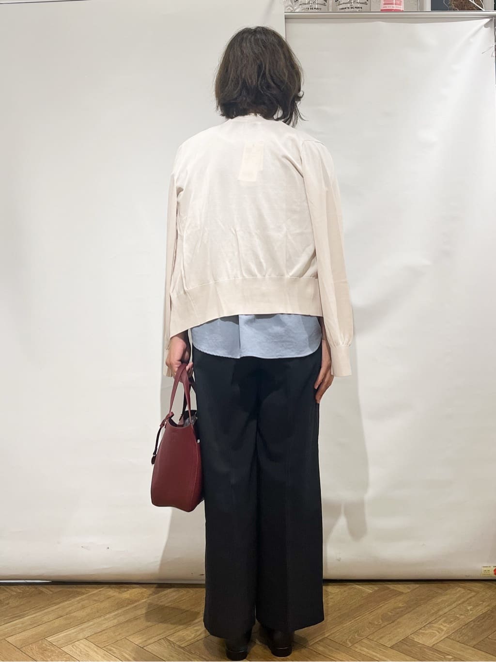fumiさんの「index｜《7色展開／XS-LLサイズ》タックスリーブスキッパーブラウス【洗濯機洗い可／吸水速乾／抗ピル／防シ」を使ったコーディネート