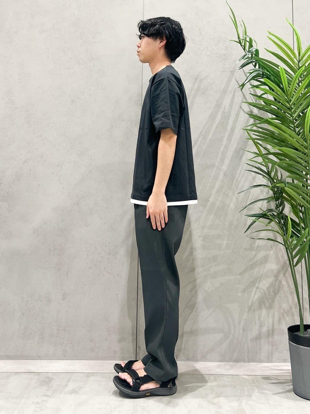 SHI-MAさんの「THE SHOP TK｜楊柳フェイクレイヤード半袖Tシャツ 【吸水速乾/毛玉になりにくい/洗濯機OK】」を使ったコーディネート