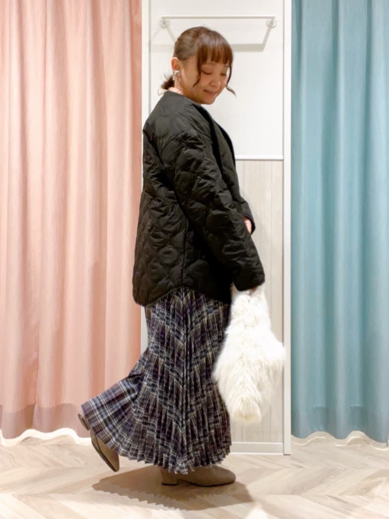 kitaさんの「SHOO･LA･RUE｜裾フリルレイヤードトップス」を使ったコーディネート