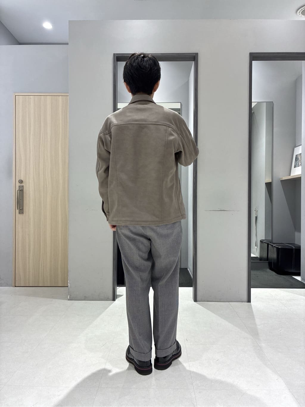 わいずみさんの「TAKEO KIKUCHI｜ストレッチ テーラードＴシャツ」を使ったコーディネート