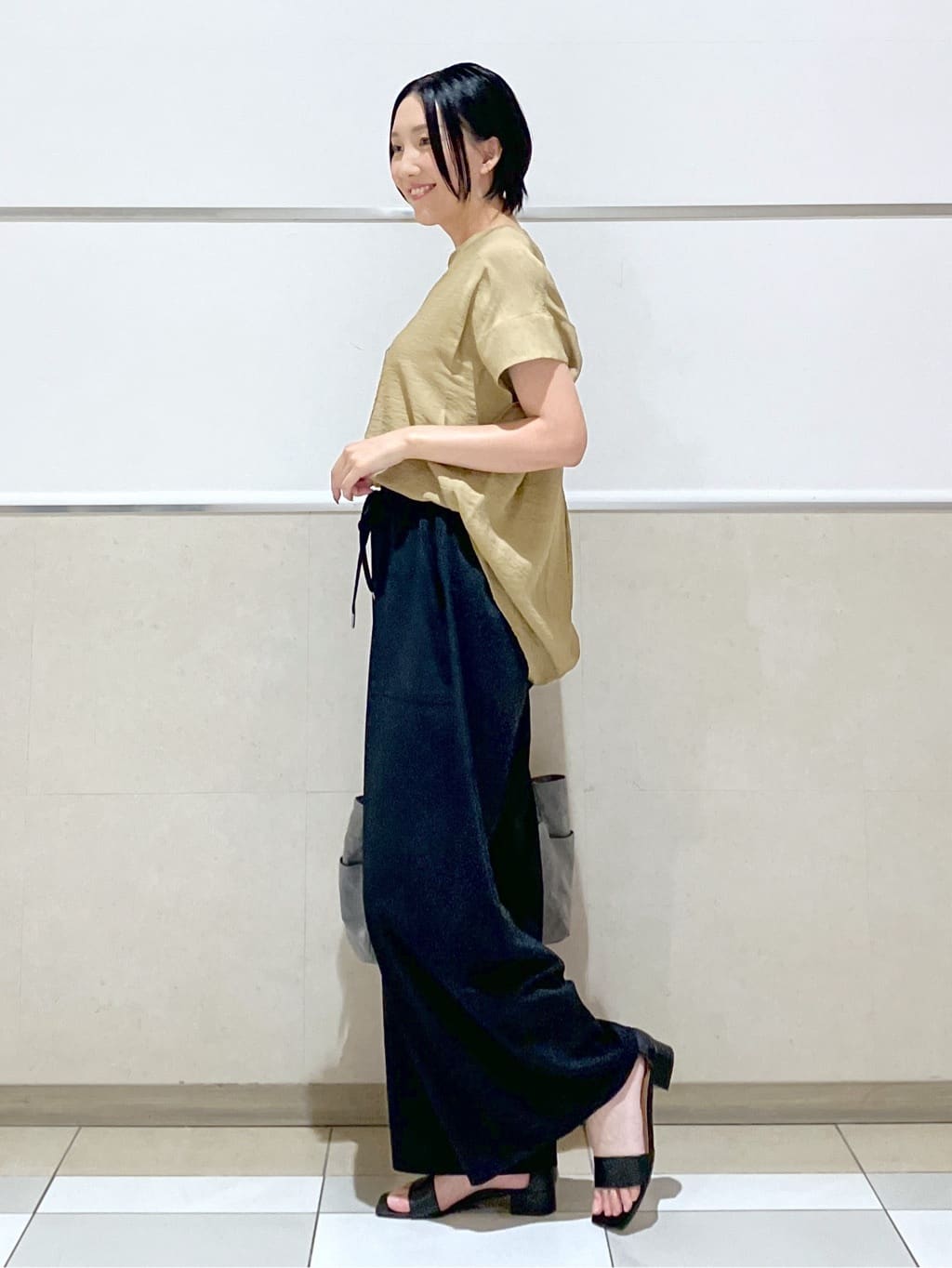 eriko さんの「Dessin｜【軽量・多ポケット】カラーコードトートバッグ」を使ったコーディネート