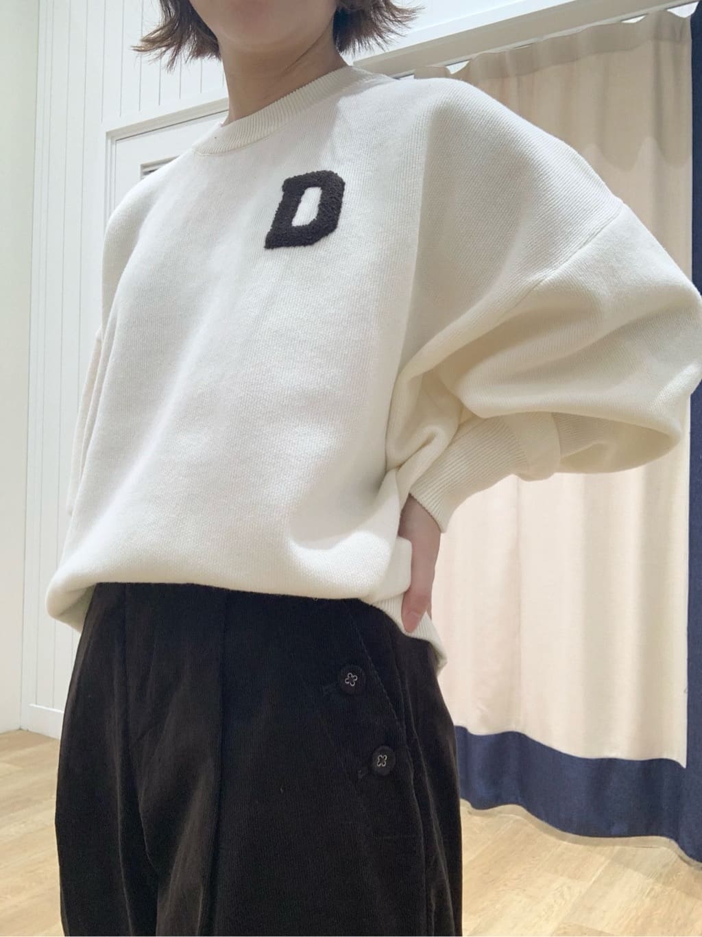 IMARIさんの「Dessin｜【洗える】Dサガラ刺繍ワッペン付きニット」を使ったコーディネート