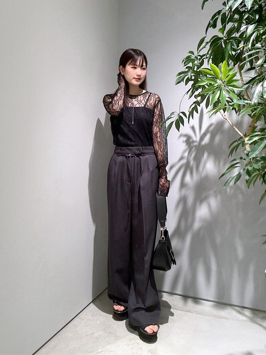 Renoさんの「INDIVI｜【セットアップ対応】ウーステッドライクスラックス」を使ったコーディネート