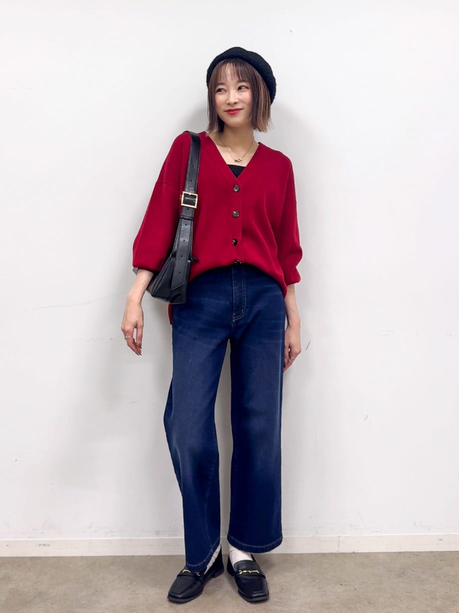 𝐜𝐡𝐢𝐤𝐚さんの「SHOO･LA･RUE｜【洗える/毛玉レス】表面がきれいなVネックカーディガン」を使ったコーディネート