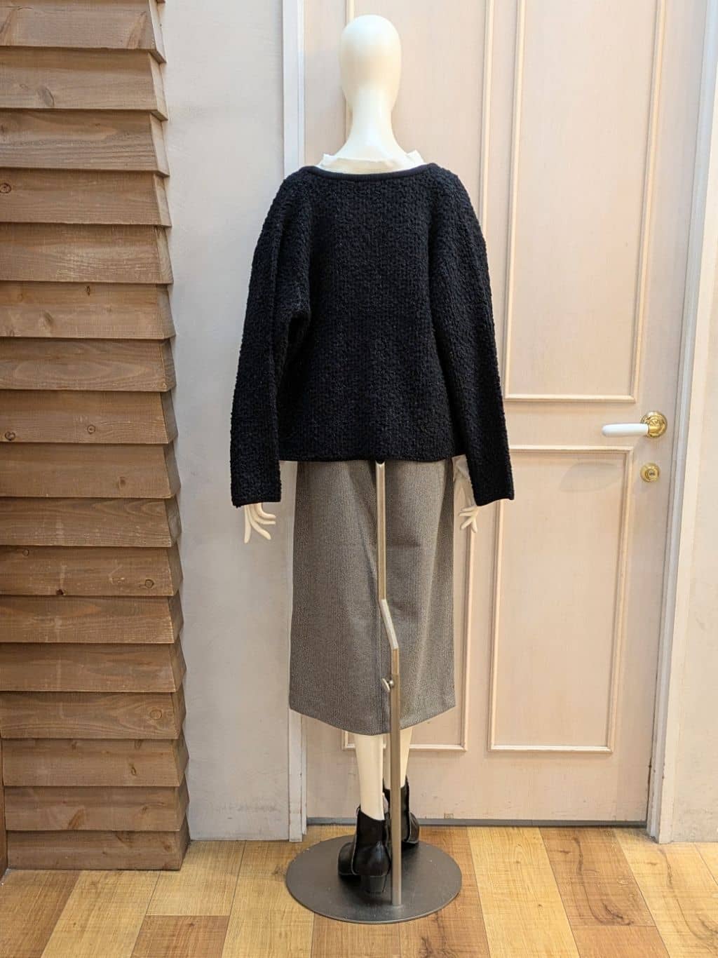 kawaさんの「SHOO･LA･RUE｜【洗濯機可/S-LL】リボンブラウス」を使ったコーディネート