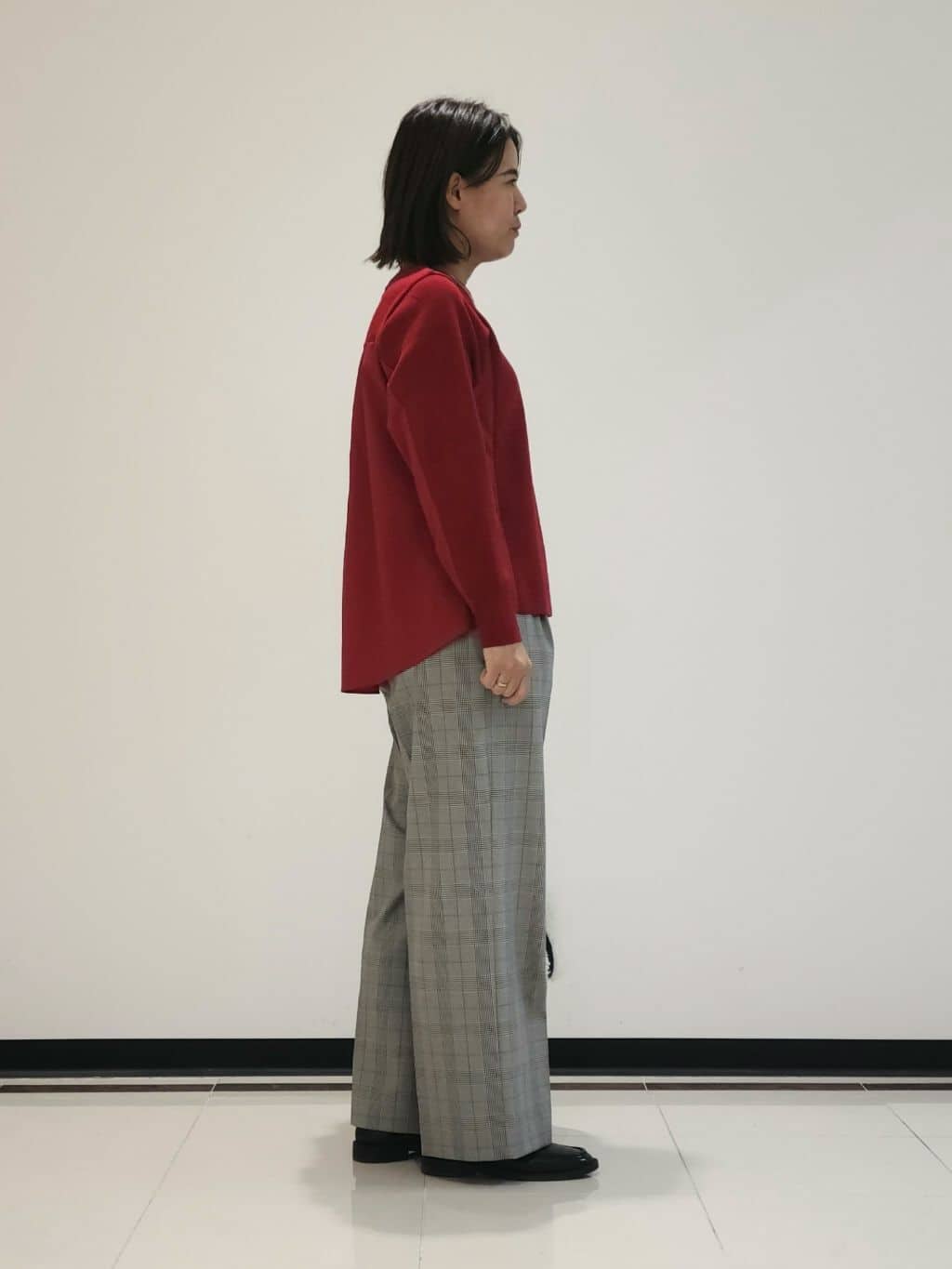 eriさんの「INDIVI｜【洗える／選べる8色】トーンアップニット」を使ったコーディネート