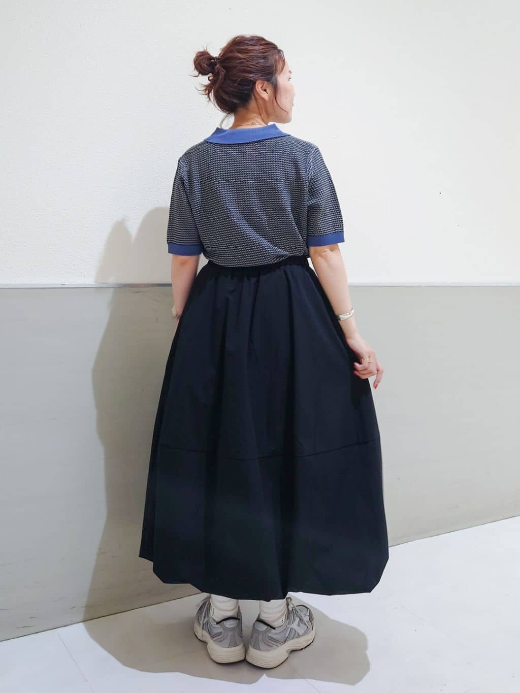 maruさんの「THE SHOP TK｜柄アソートポロニットシャツ【洗濯機OK】」を使ったコーディネート